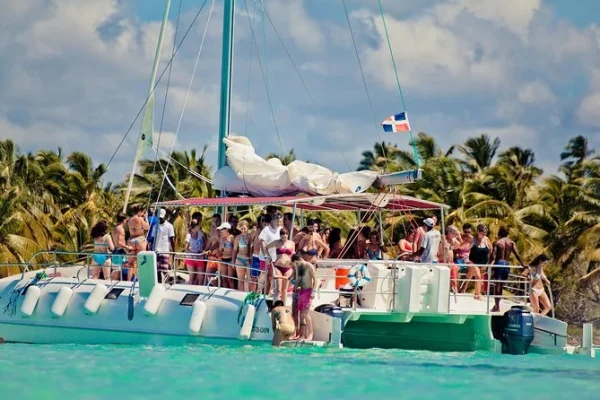 Saona Island Private Tour (Speedboat)