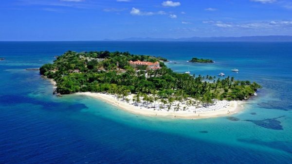 Whale Watching, El Limón Waterfall & Bacardi Island